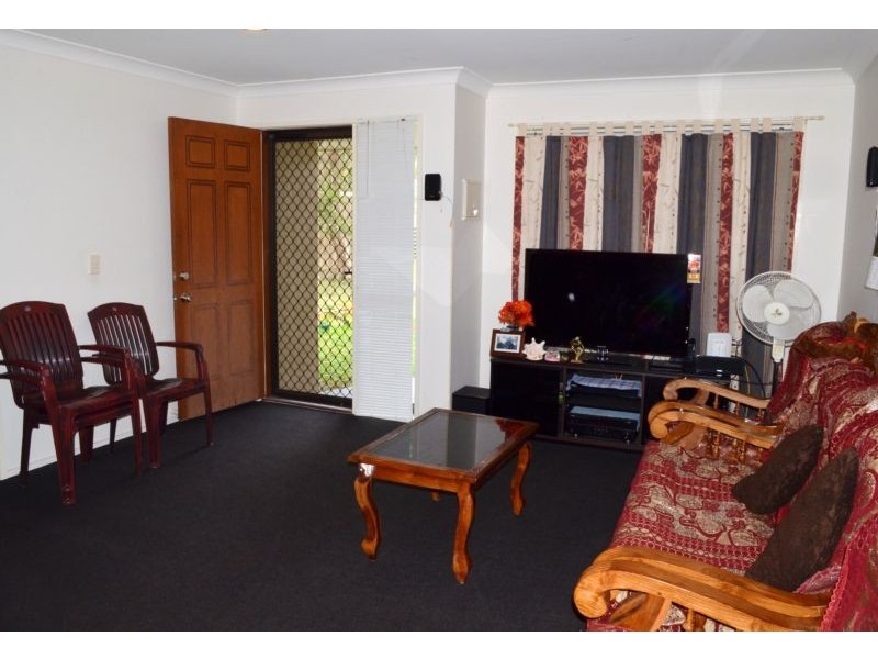 1/15 Cambridge Street, Silkstone QLD 4304
