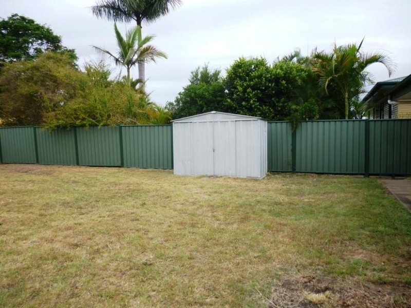 110 Raceview Street, Raceview QLD 4305