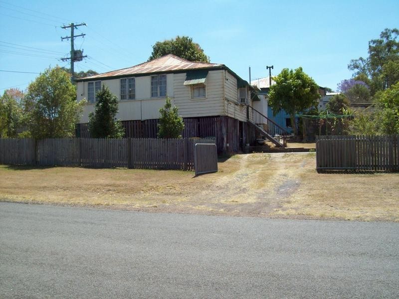 16 Moores Pocket Road, Tivoli QLD 4305