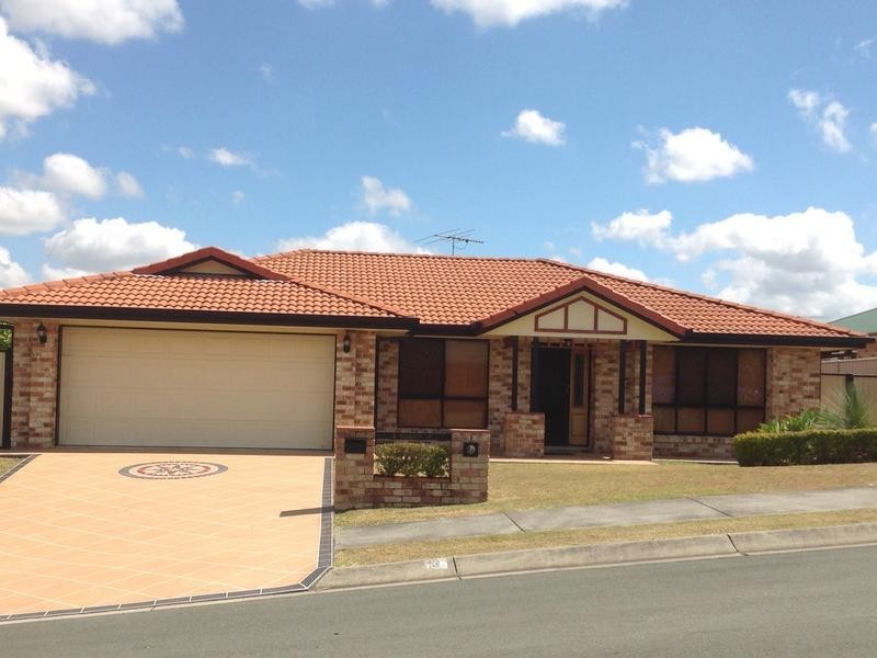 6 Regency Grove, Flinders View QLD 4305