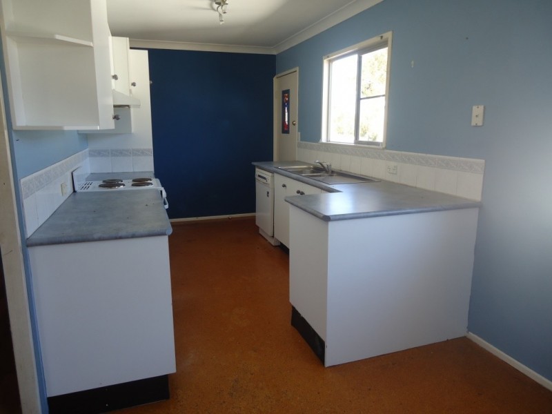 50 Kiah Street, Eastern Heights QLD 4305