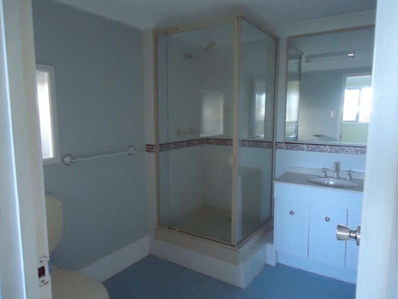 50 Kiah Street, Eastern Heights QLD 4305