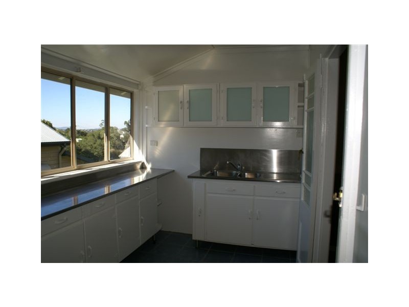39 Hill Street, North Ipswich QLD 4305