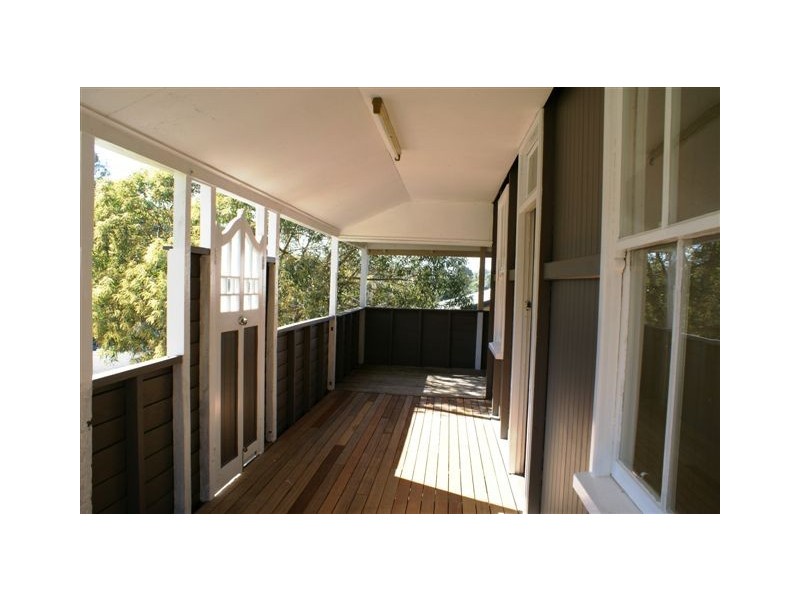 39 Hill Street, North Ipswich QLD 4305
