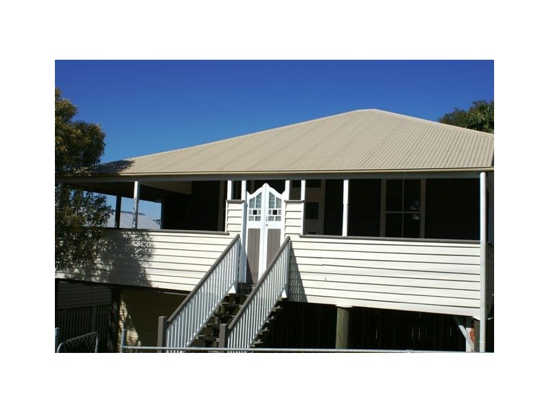 39 Hill Street, North Ipswich QLD 4305