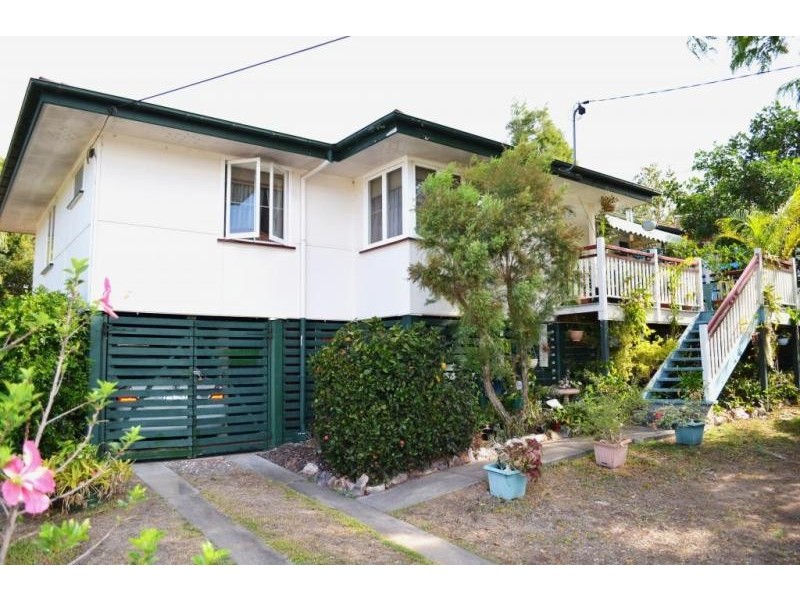 10 Flinders Drive, Leichhardt QLD 4305