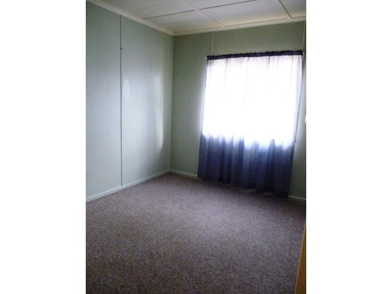 5 Chamberlain Street, Sadliers Crossing QLD 4305