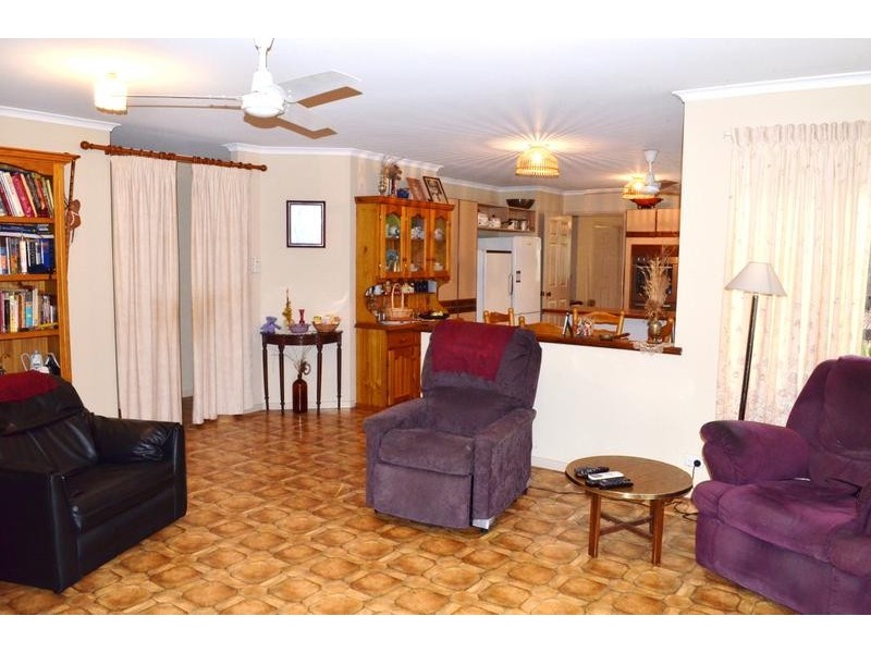 29 Glen Ruther Court, Mount Crosby QLD 4306