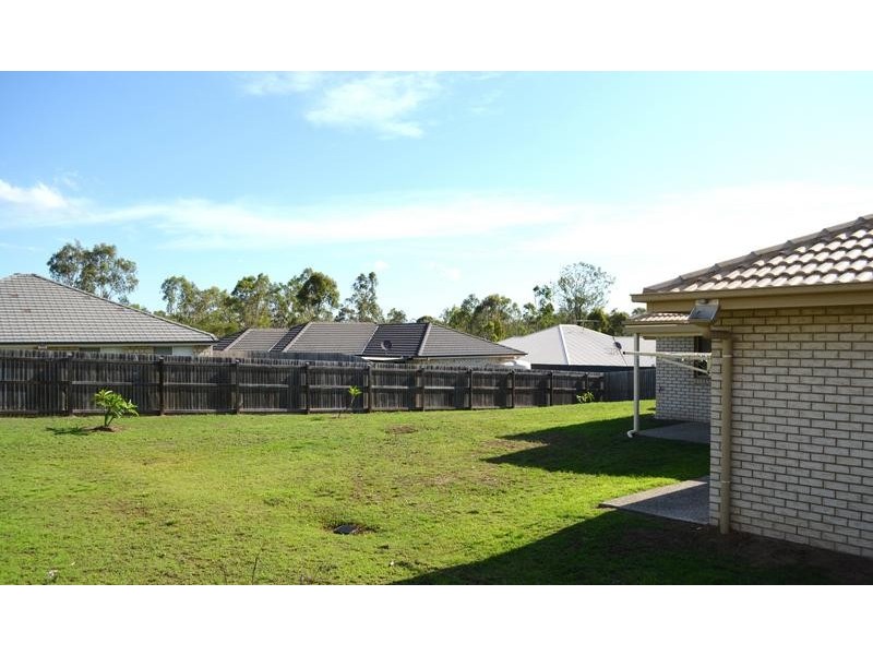 11 Lukin Court, Brassall QLD 4305