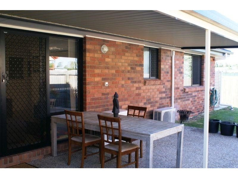 24 Pencarrow Crescent, Raceview QLD 4305