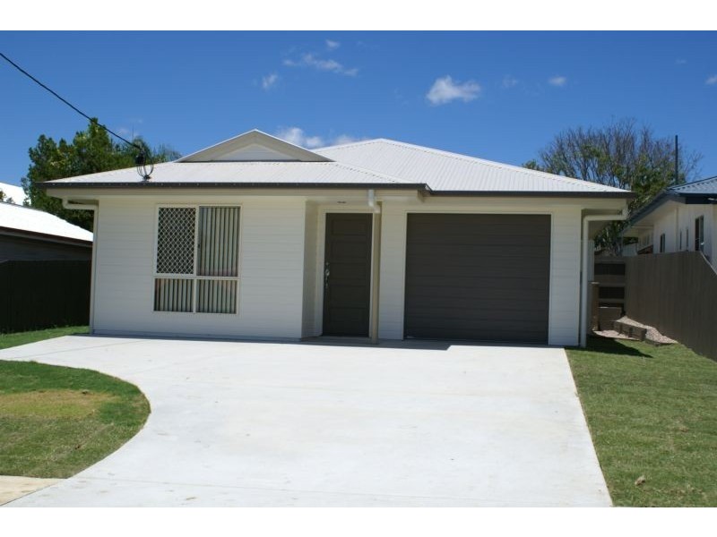 9 Bridson Avenue, East Ipswich QLD 4305