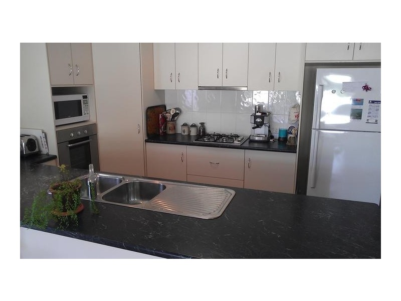 16 Oprah Court, Brassall QLD 4305