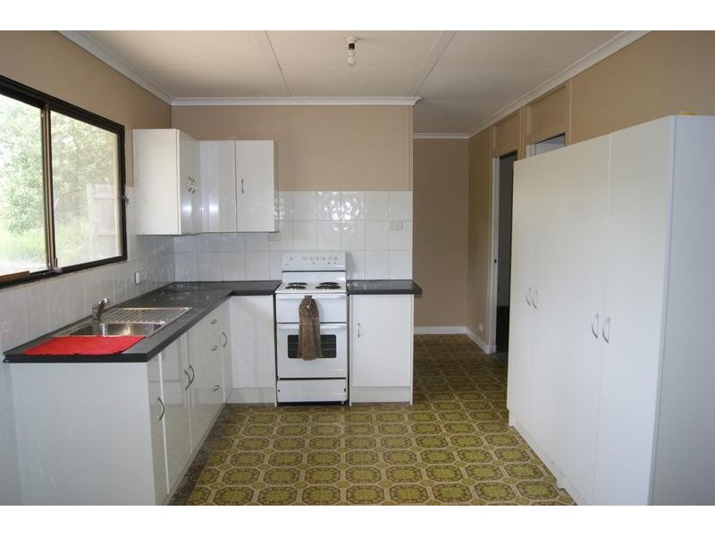 38 Berry Street, Churchill QLD 4305