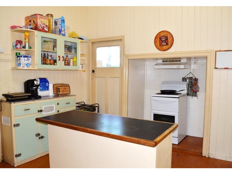 17 Martin Street, Woodend QLD 4305