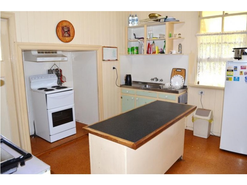 17 Martin Street, Woodend QLD 4305