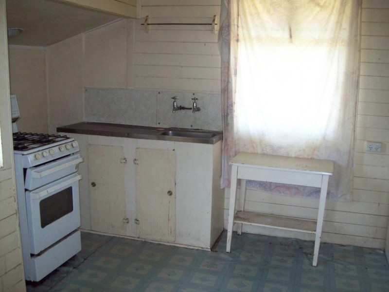 25 Jacaranda Street, East Ipswich QLD 4305