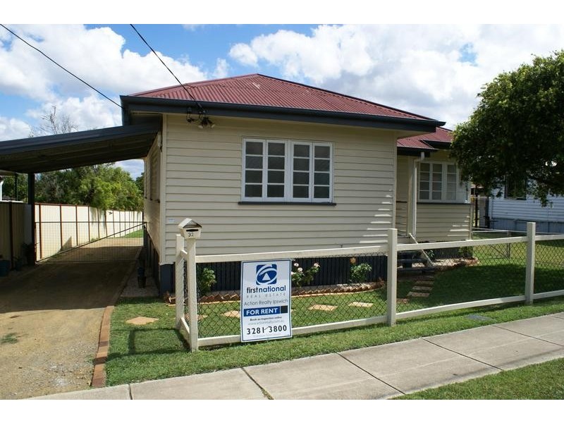 32 Wattle Street, North Booval QLD 4304