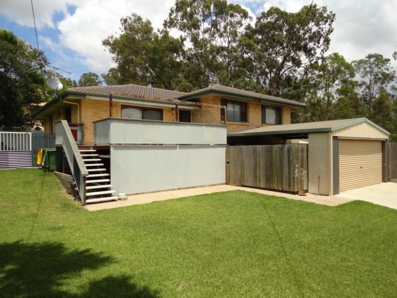 8 Slone Street, Riverview QLD 4303