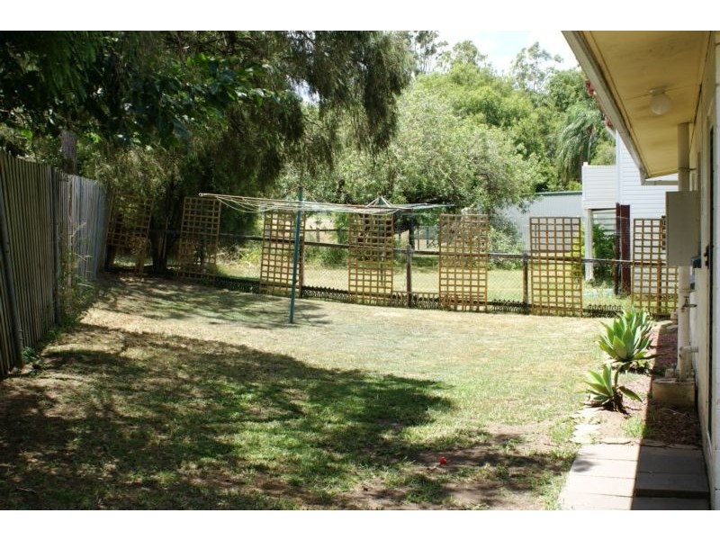 101 Darling Street West, West Ipswich QLD 4305