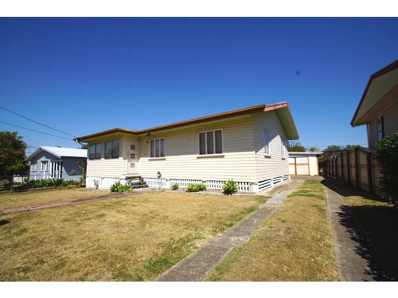 9 Edgar Street, Eastern Heights QLD 4305