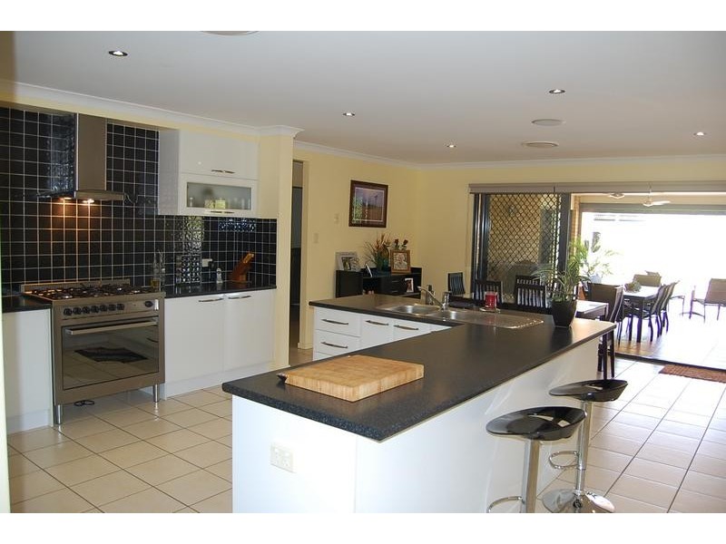 48 Diamantina Circle, Karalee QLD 4306