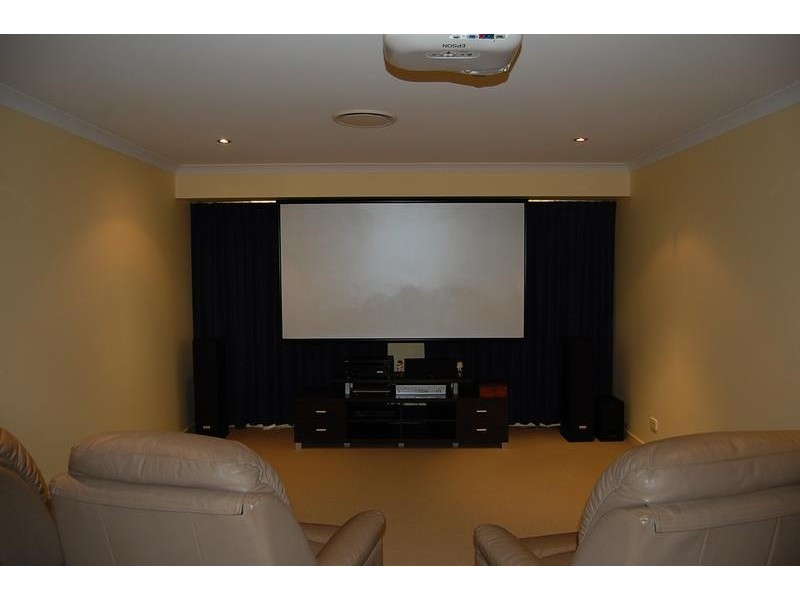 48 Diamantina Circle, Karalee QLD 4306