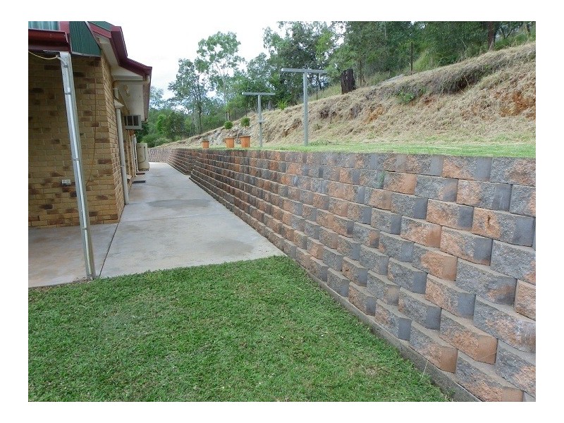 1084 Pine Mountain Road, Pine Mountain QLD 4306