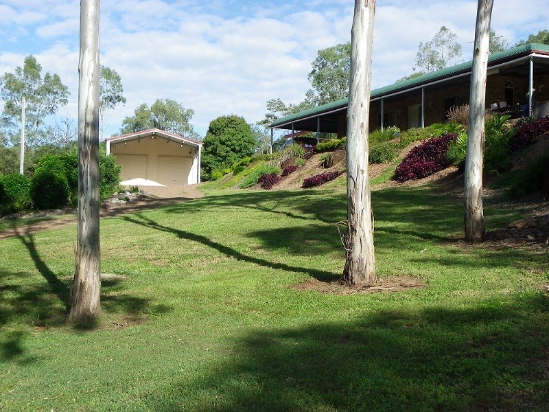 1084 Pine Mountain Road, Pine Mountain QLD 4306
