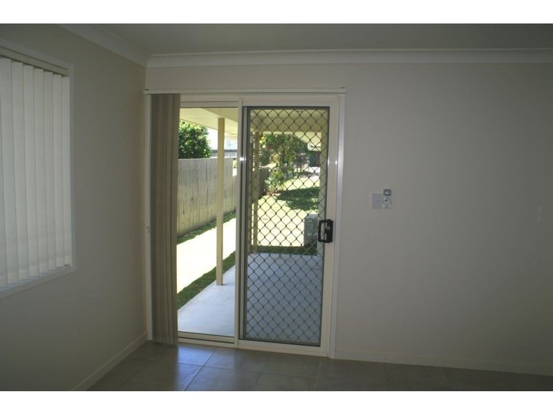 8 Otley Street, East Ipswich QLD 4305