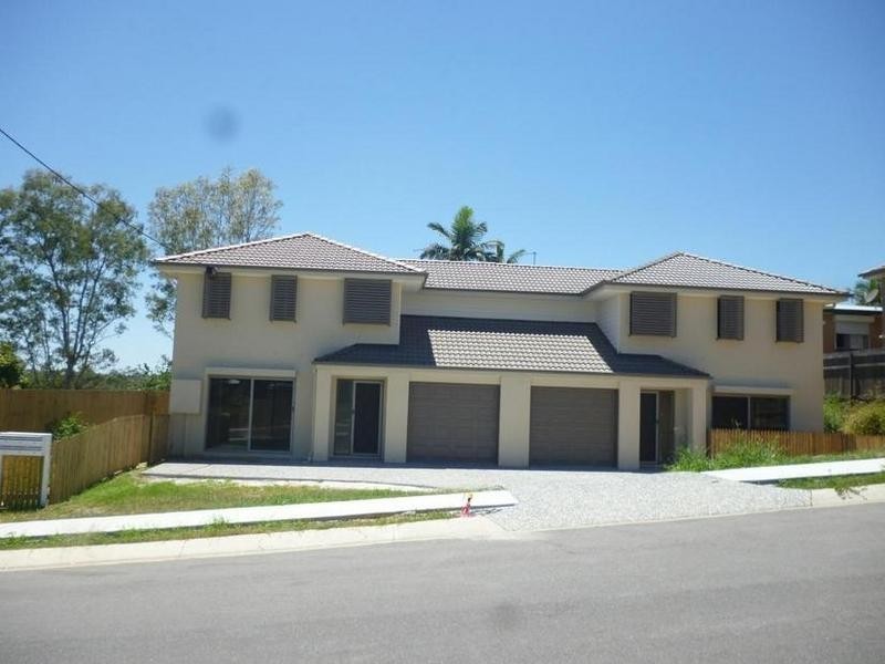 2/2 Gibbs Street, Churchill QLD 4305