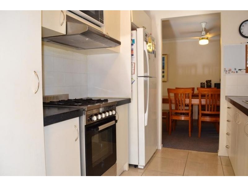 27 Edith Drive, North Ipswich QLD 4305