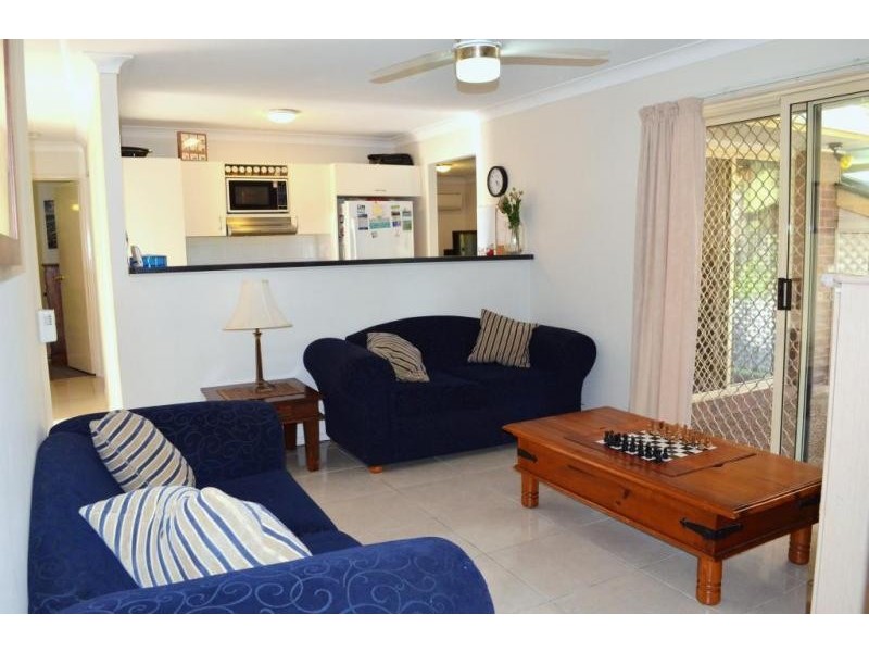 27 Edith Drive, North Ipswich QLD 4305