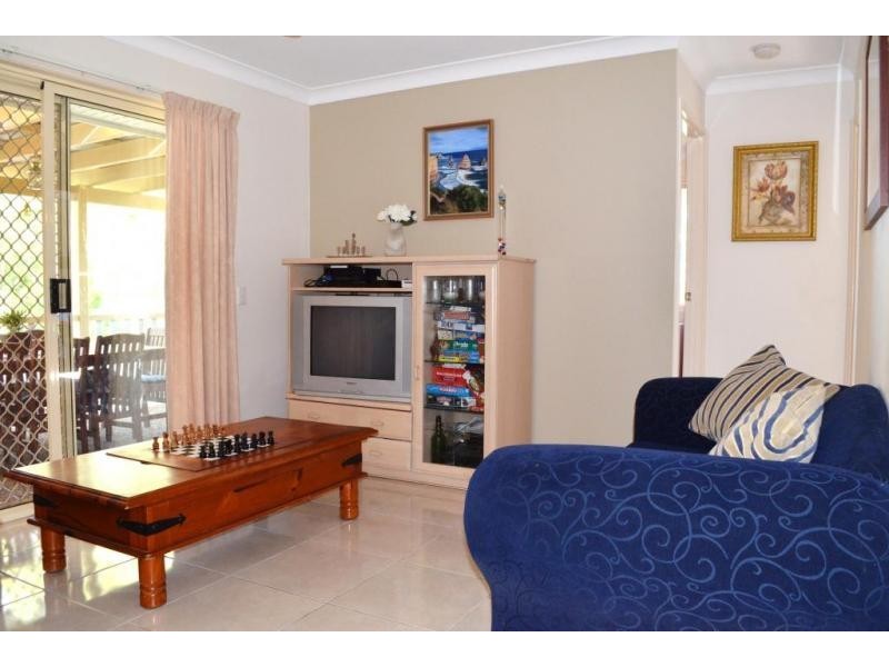 27 Edith Drive, North Ipswich QLD 4305