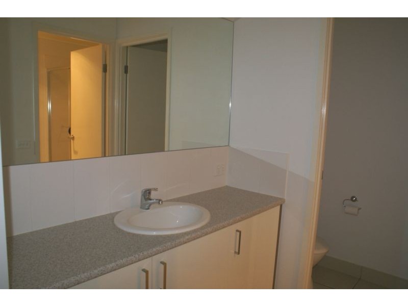 34 Peregrine Drive, Lowood QLD 4311