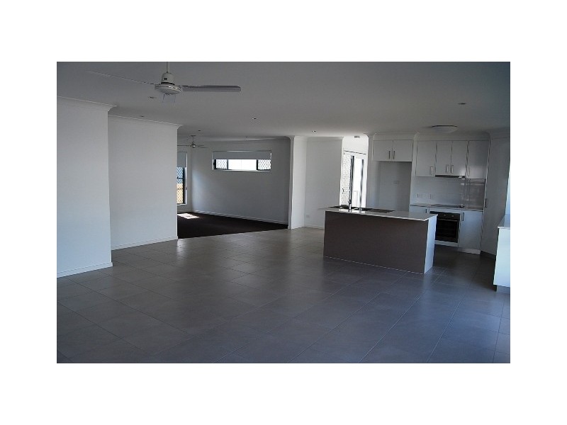 108 Cothill Road, Silkstone QLD 4304