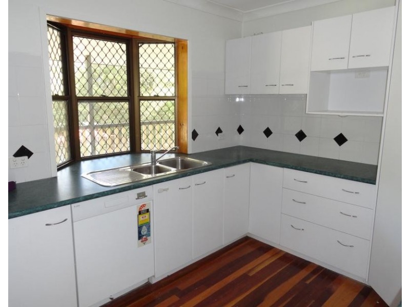 3 Beverley Court, Brassall QLD 4305