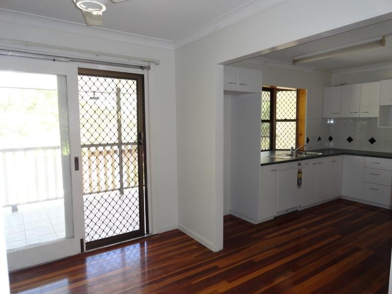 3 Beverley Court, Brassall QLD 4305