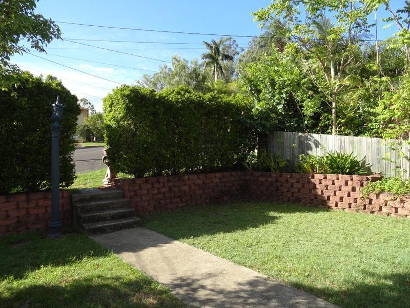 3 Beverley Court, Brassall QLD 4305