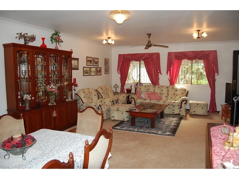 20 Islandview Street, Barellan Point QLD 4306