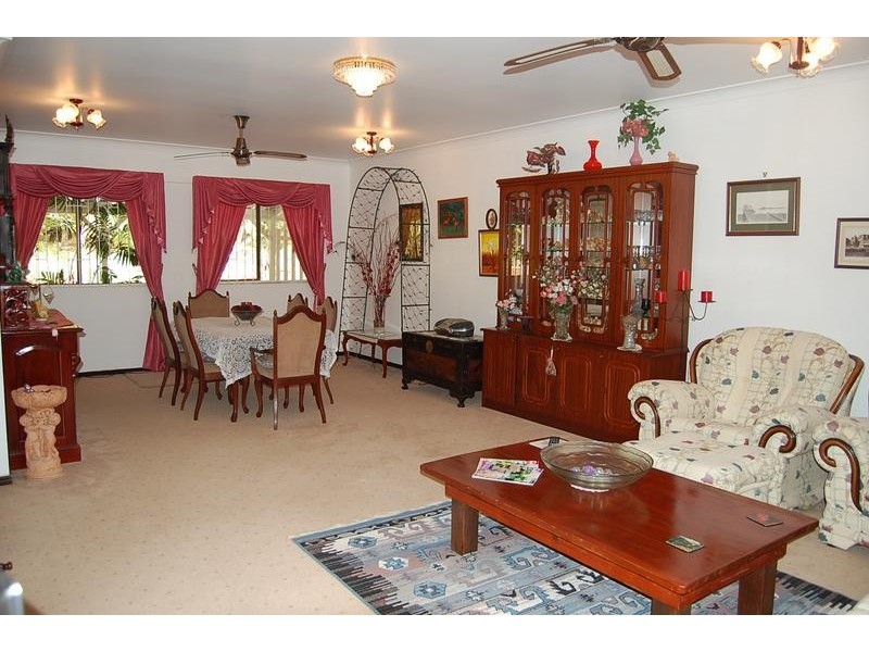 20 Islandview Street, Barellan Point QLD 4306