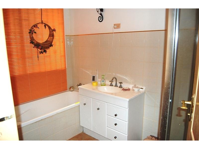 20 Islandview Street, Barellan Point QLD 4306