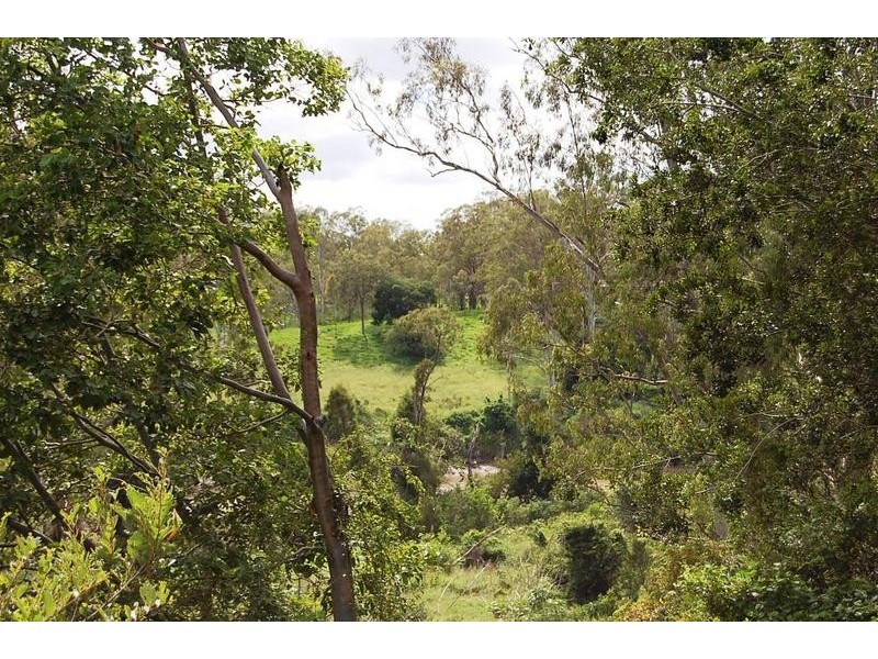 20 Islandview Street, Barellan Point QLD 4306