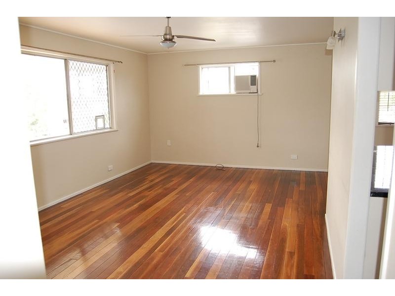 27 Trudy Street, Raceview QLD 4305