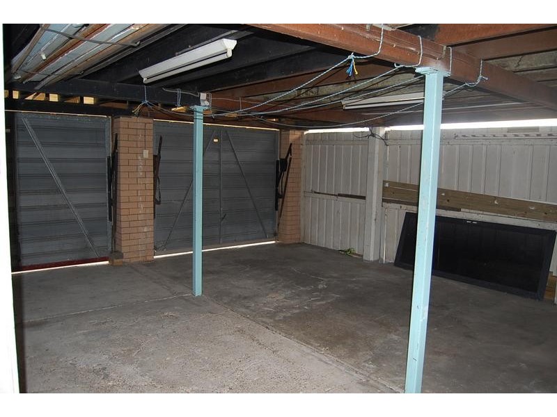 27 Trudy Street, Raceview QLD 4305