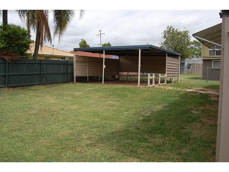 27 Trudy Street, Raceview QLD 4305