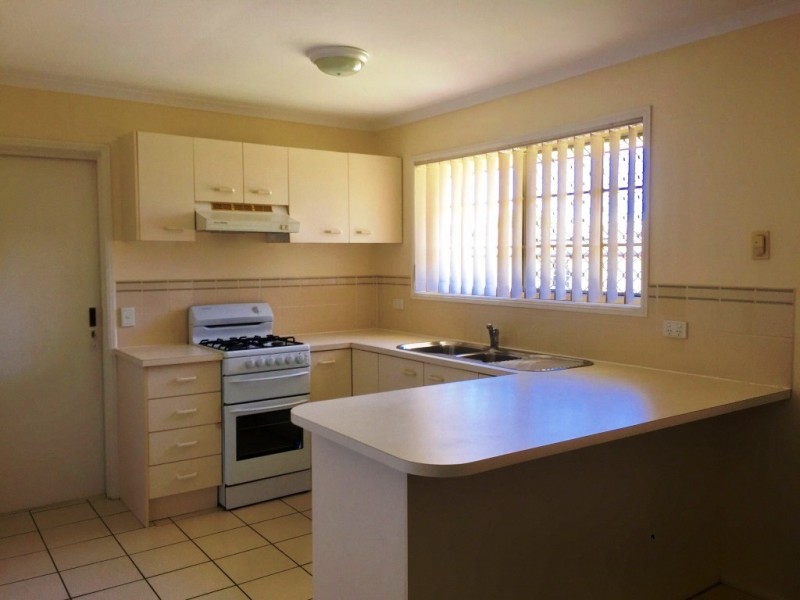 3/112b Robertson Road, Eastern Heights QLD 4305