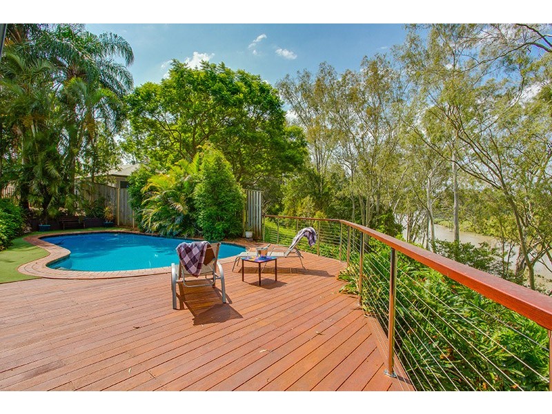 32 Stuart Street, Barellan Point QLD 4306