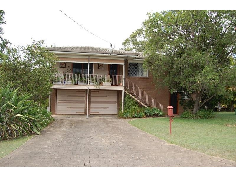 9 Blackwood Ave, North Ipswich QLD 4305