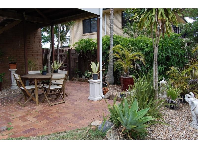 9 Blackwood Ave, North Ipswich QLD 4305