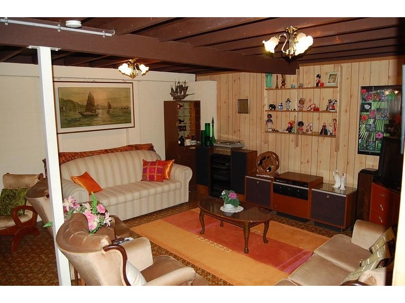 9 Blackwood Ave, North Ipswich QLD 4305